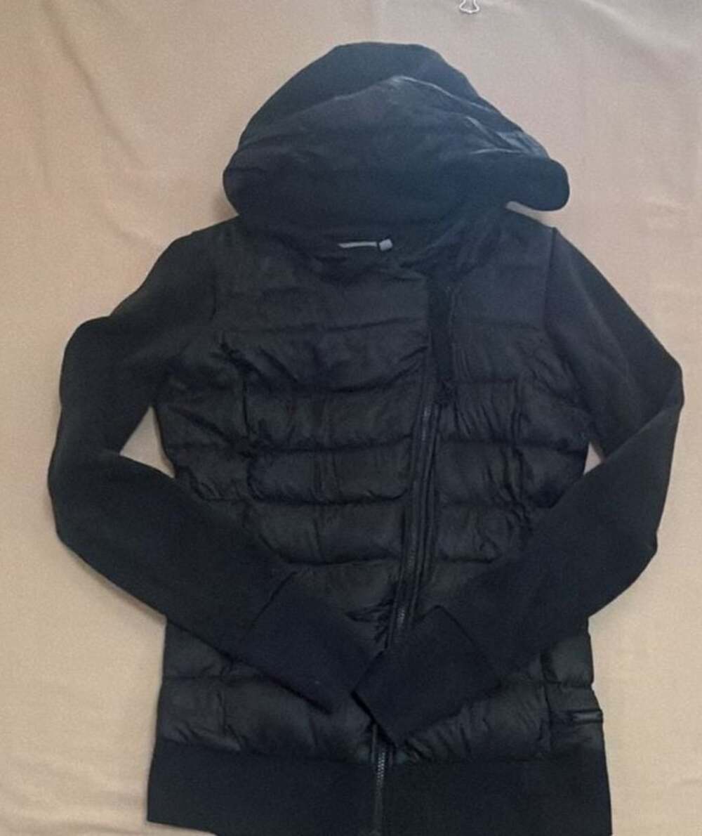Athleta Black Quilted Down Puffer Hybrid Jacket with Hood Size S